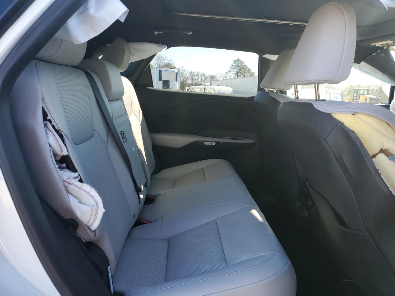 2023 Lexus RX - Image 11