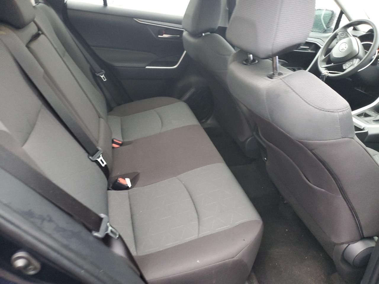 2024 Toyota RAV 4 - Image 10