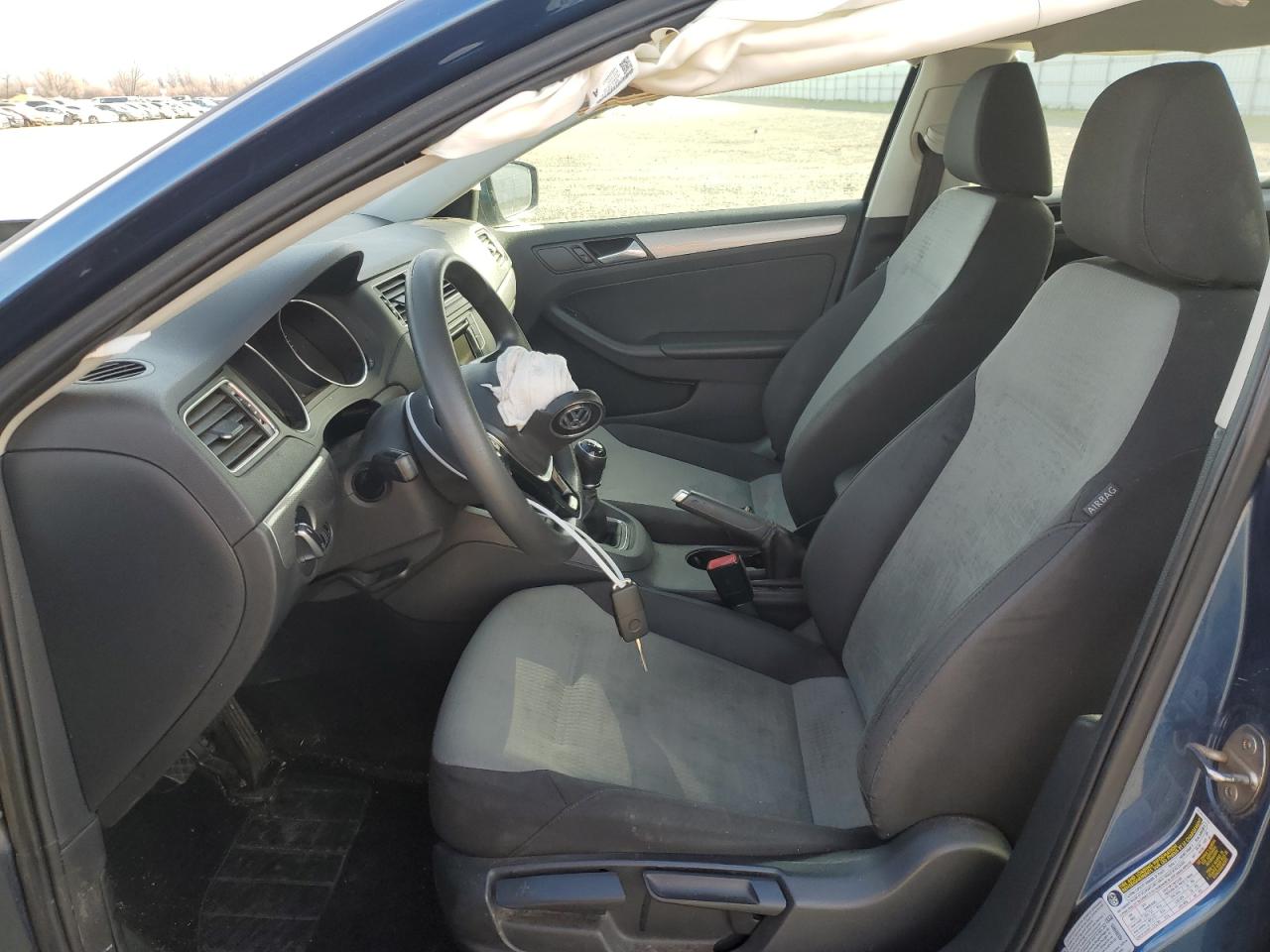 2018 Volkswagen Jetta - Image 7