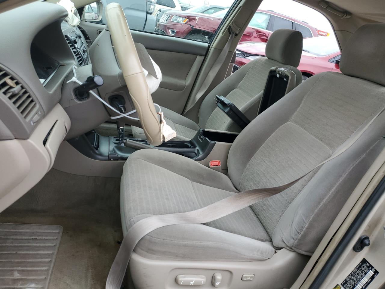 2005 Toyota Camry - Image 7