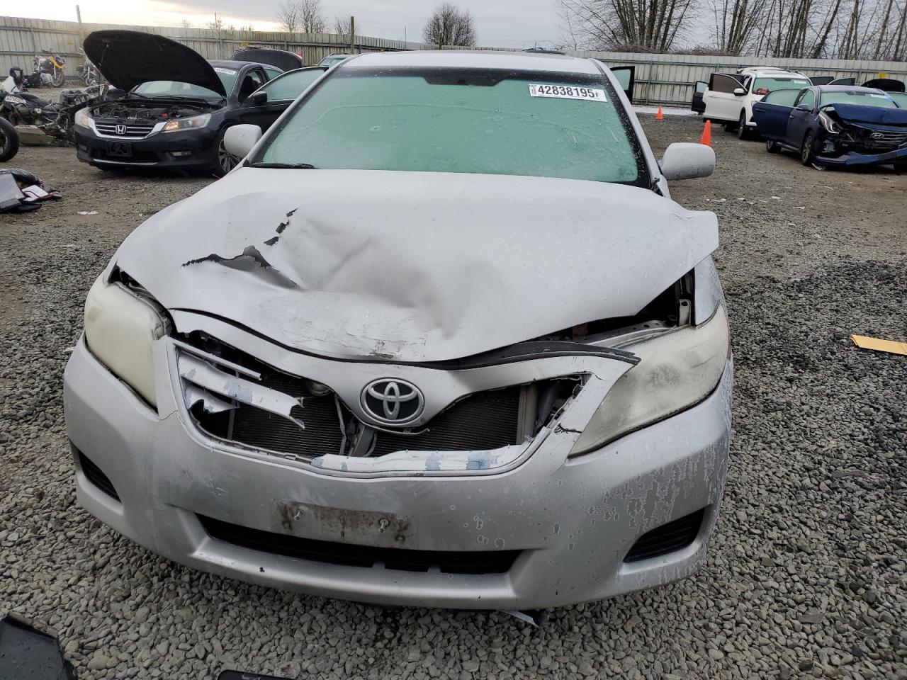 2010 Toyota Camry - Image 5