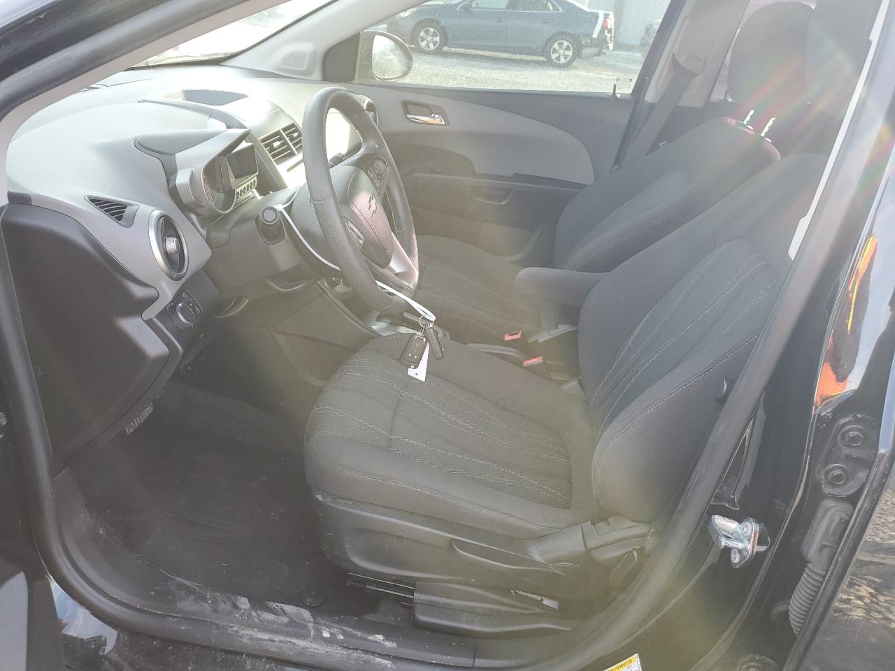 2015 Chevrolet Sonic - Image 7