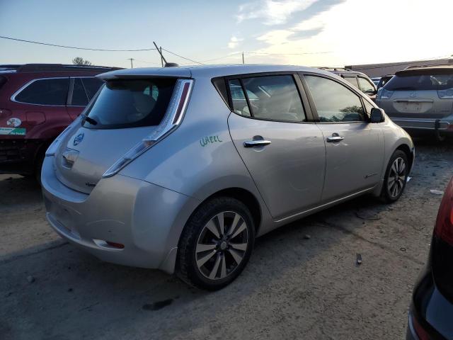  NISSAN LEAF 2015 Сріблястий