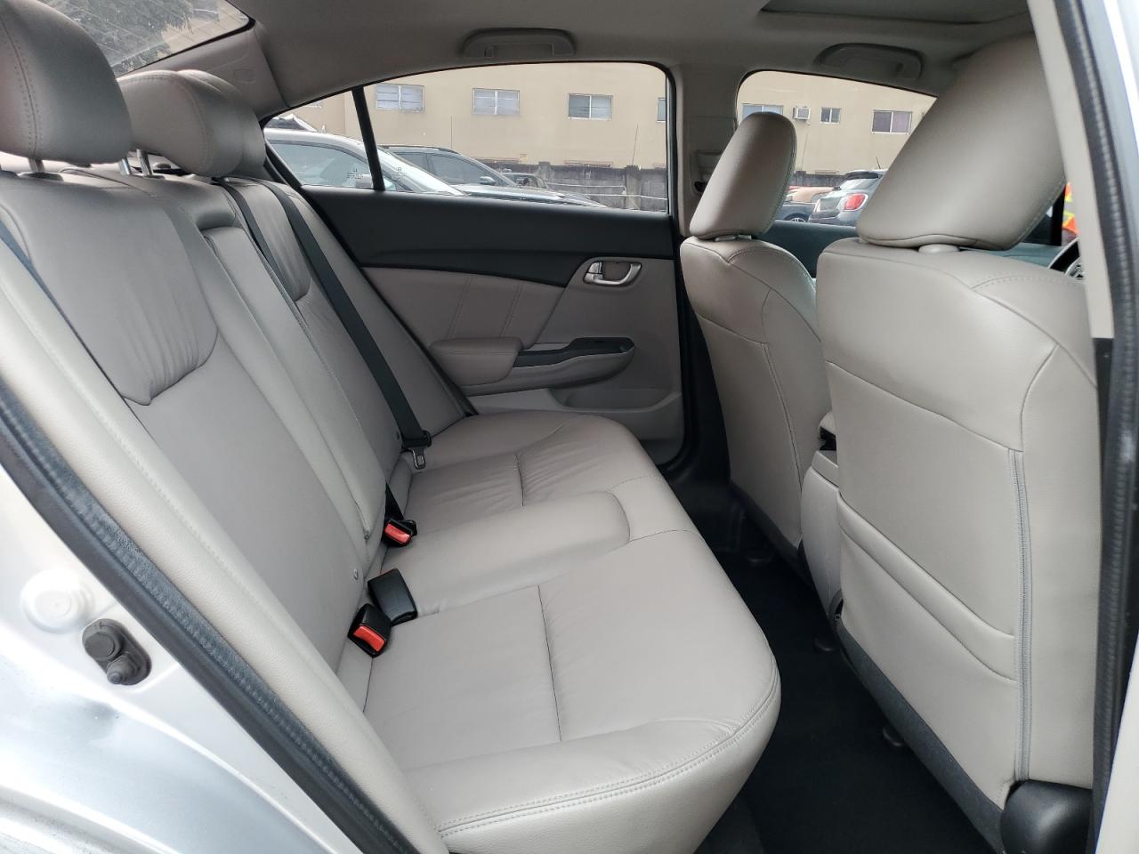 2015 Honda Civic - Image 10