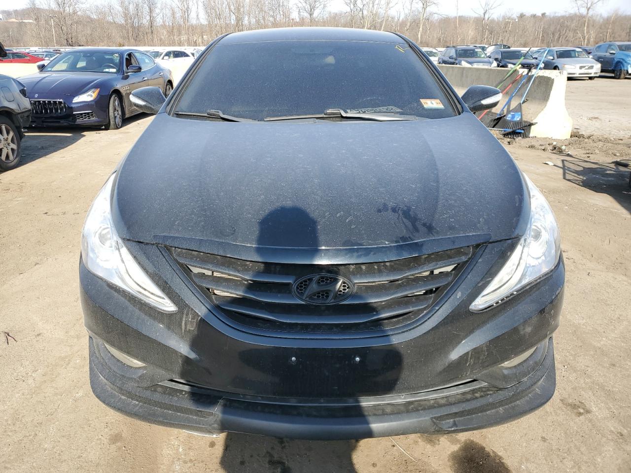 2012 Hyundai Sonata - Image 5