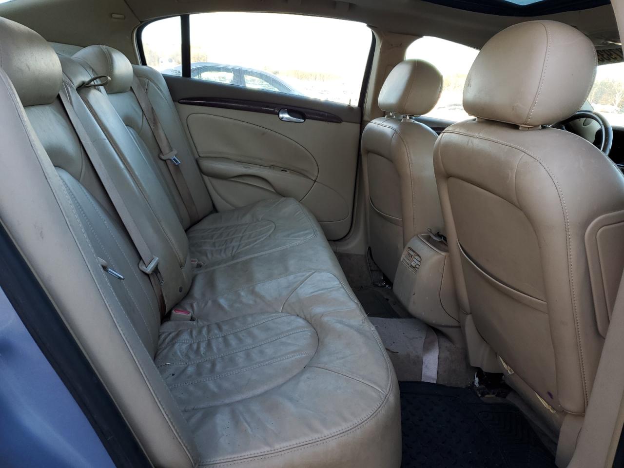 2006 Buick Lucerne - Image 10