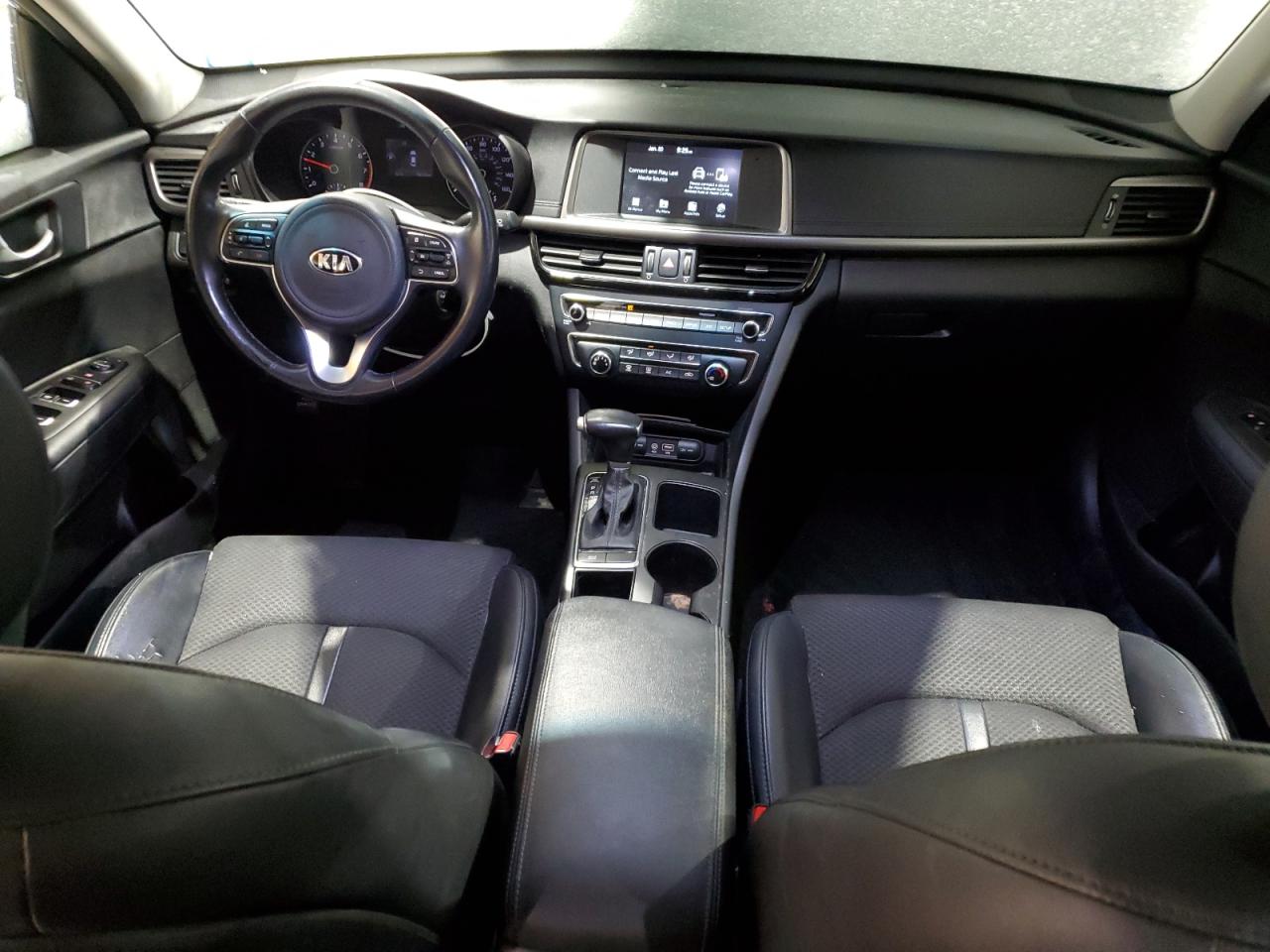 2018 Kia Optima - Image 8