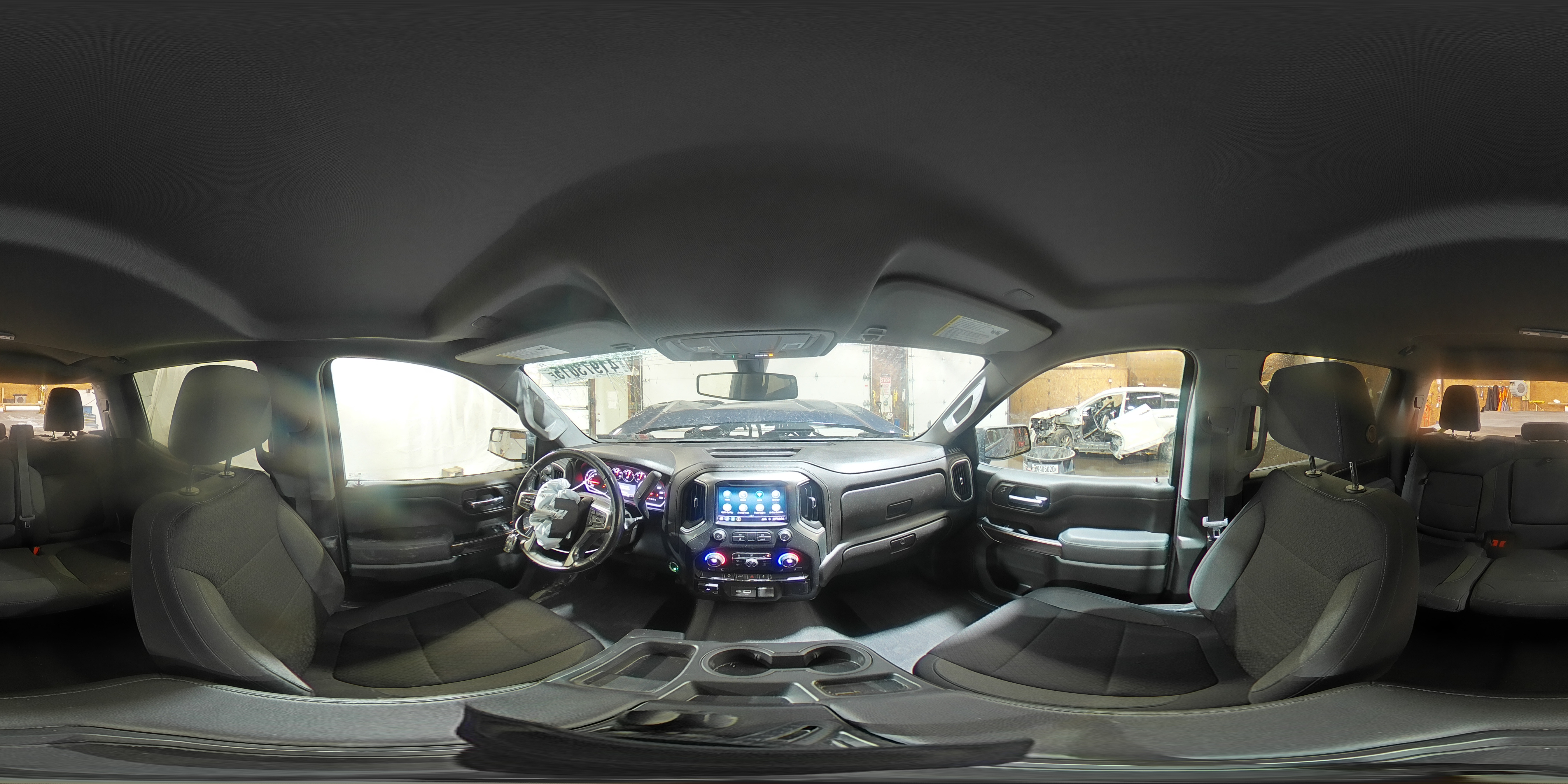 2021 Chevrolet Silverado - Image 15