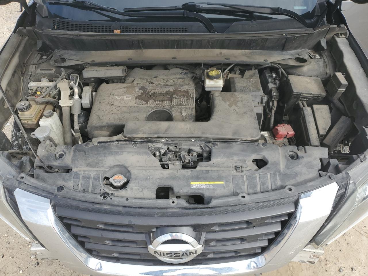 2019 Nissan Pathfinder - Image 13