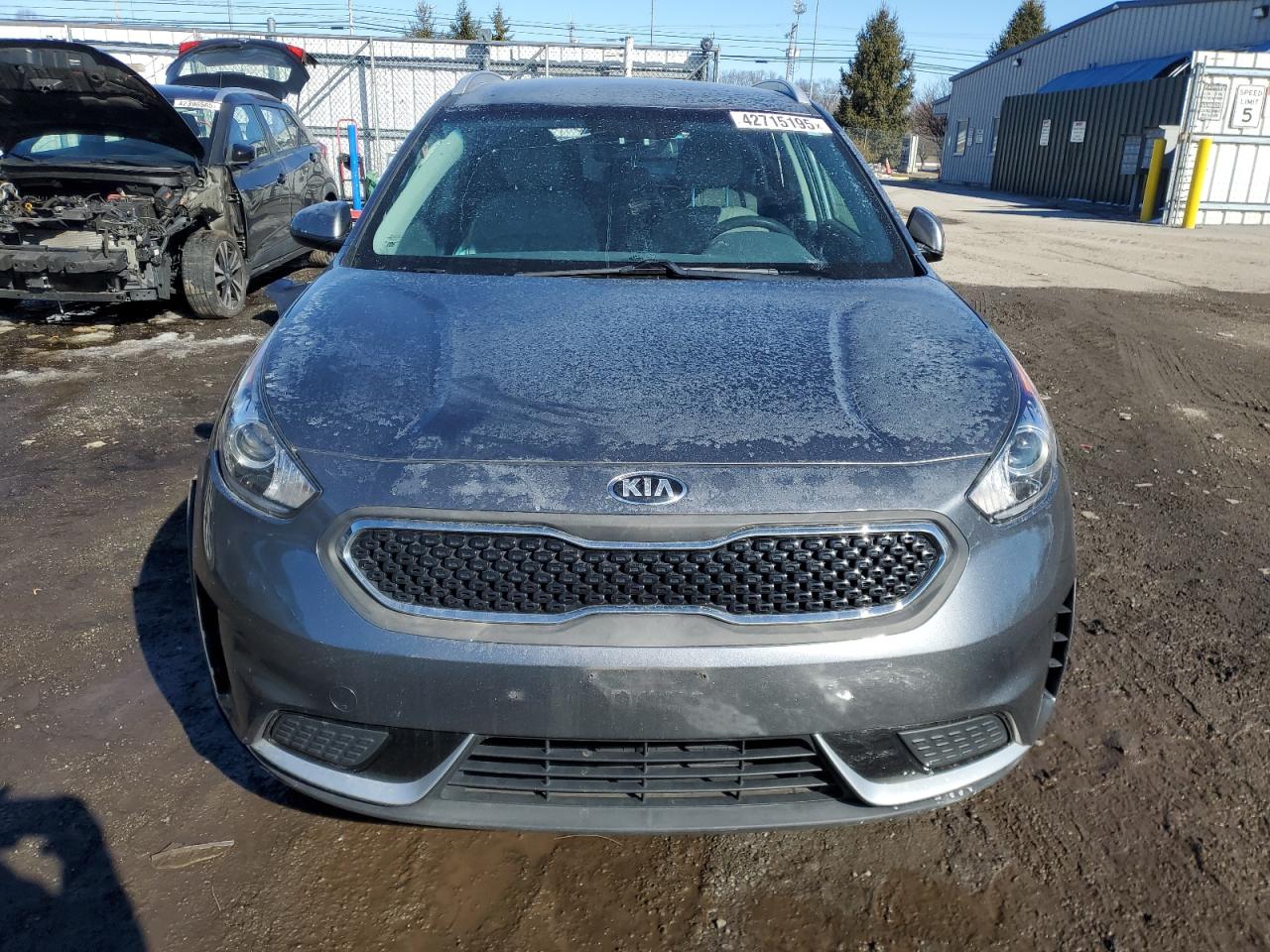 2017 Kia Niro - Image 5