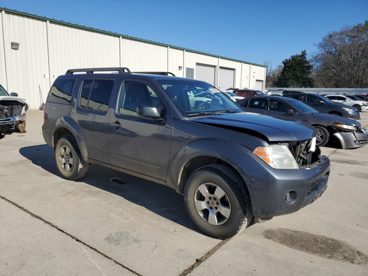 2012 Nissan Pathfinder - Image 4