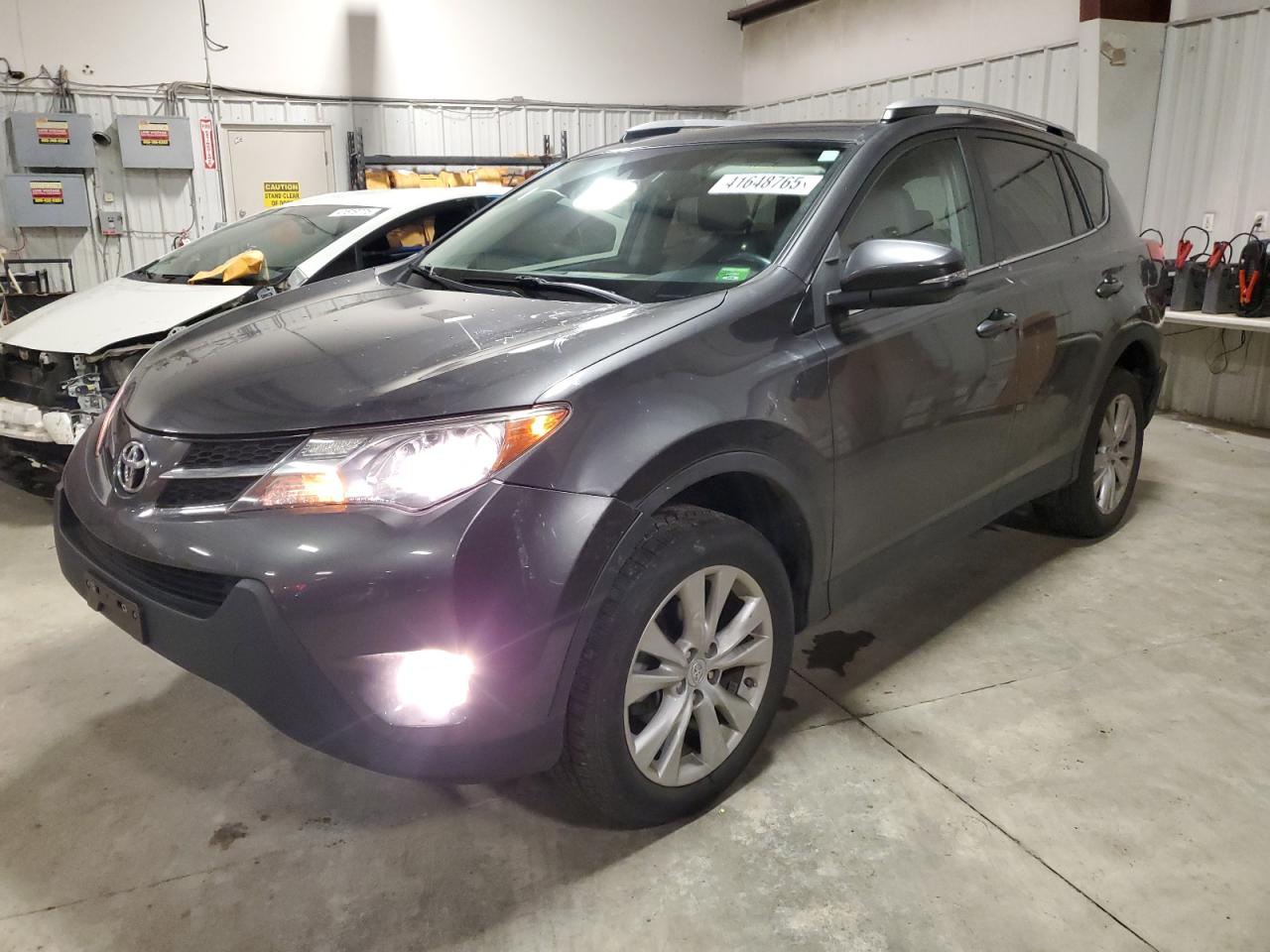 VIN 2T3DFREV9FW372708 2015 TOYOTA RAV4 no.1