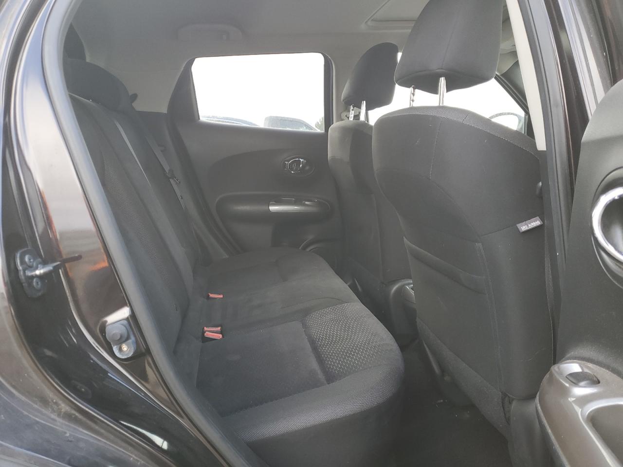 2014 Nissan Juke - Image 11