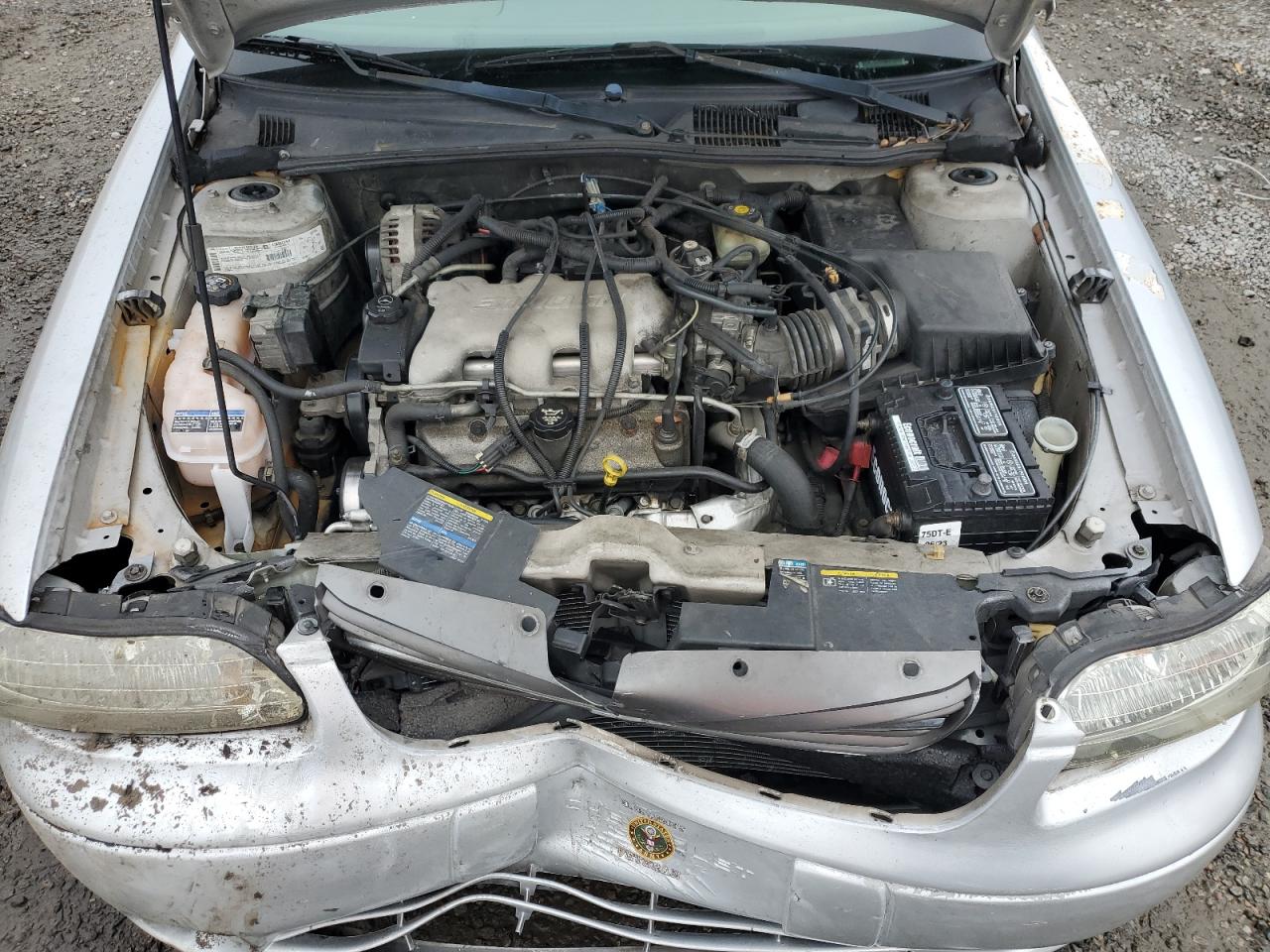 2002 Chevrolet Malibu - Image 11