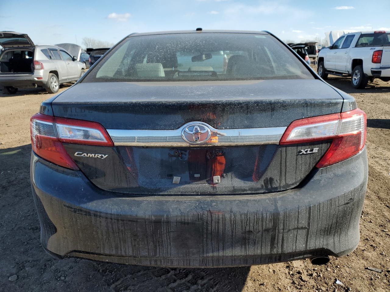 2014 Toyota Camry - Image 6