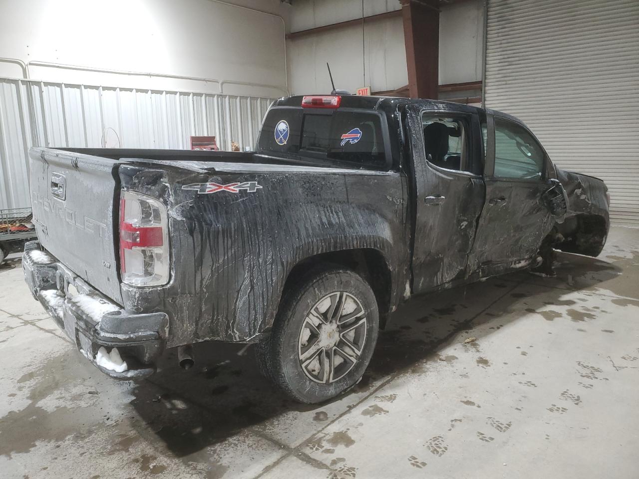 2022 Chevrolet Colorado - Image 3