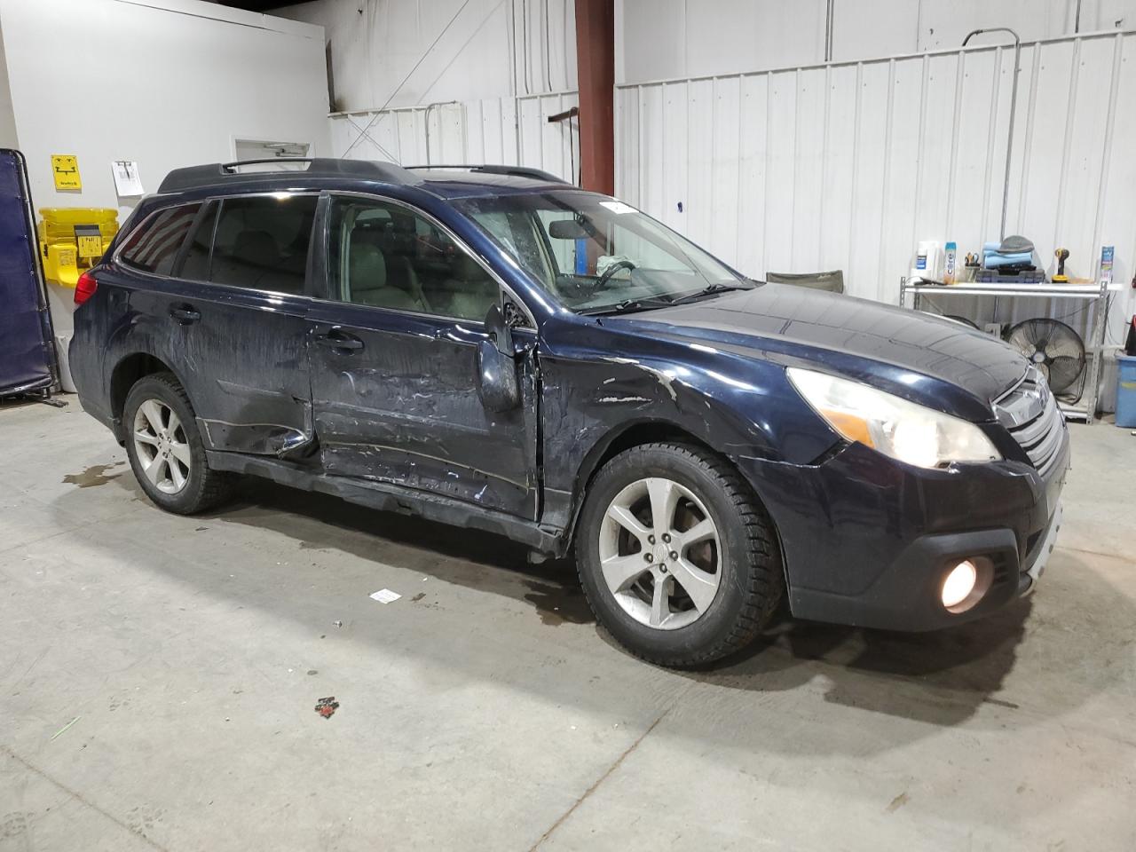 2013 Subaru Outback - Image 4