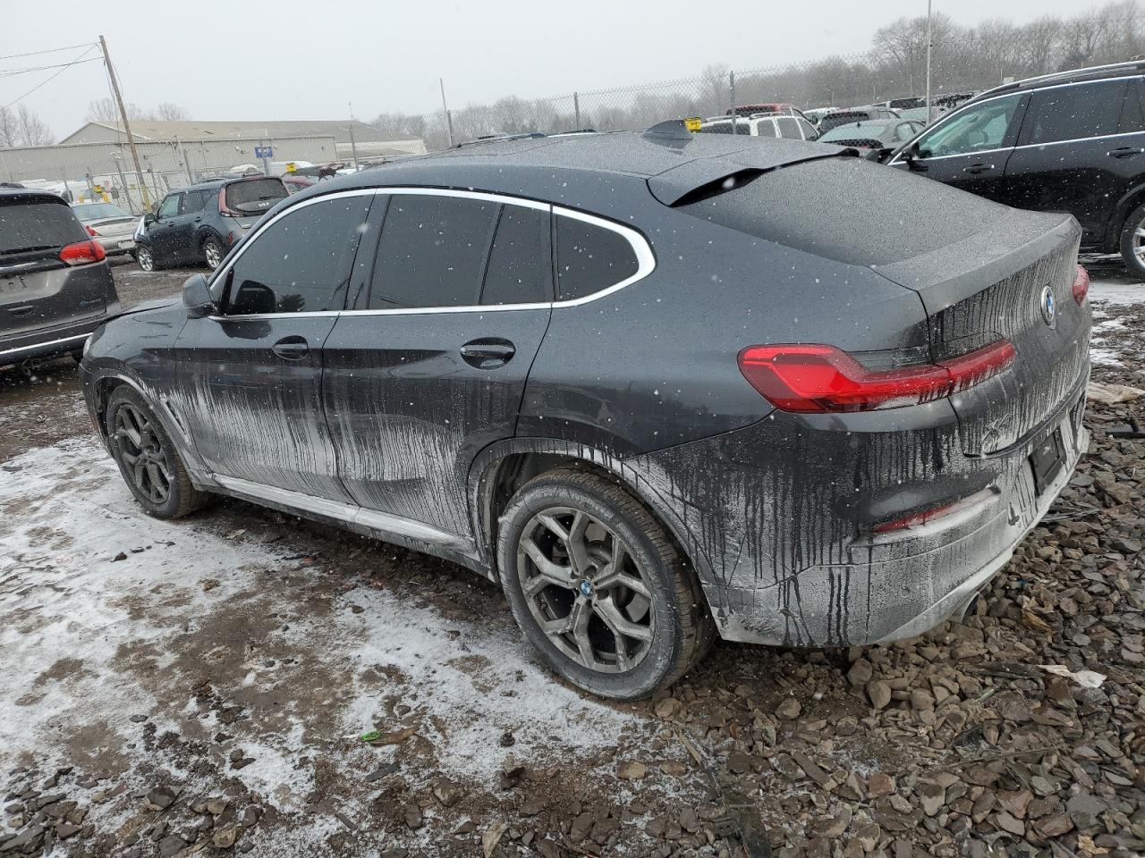 2021 BMW X4 - Image 2
