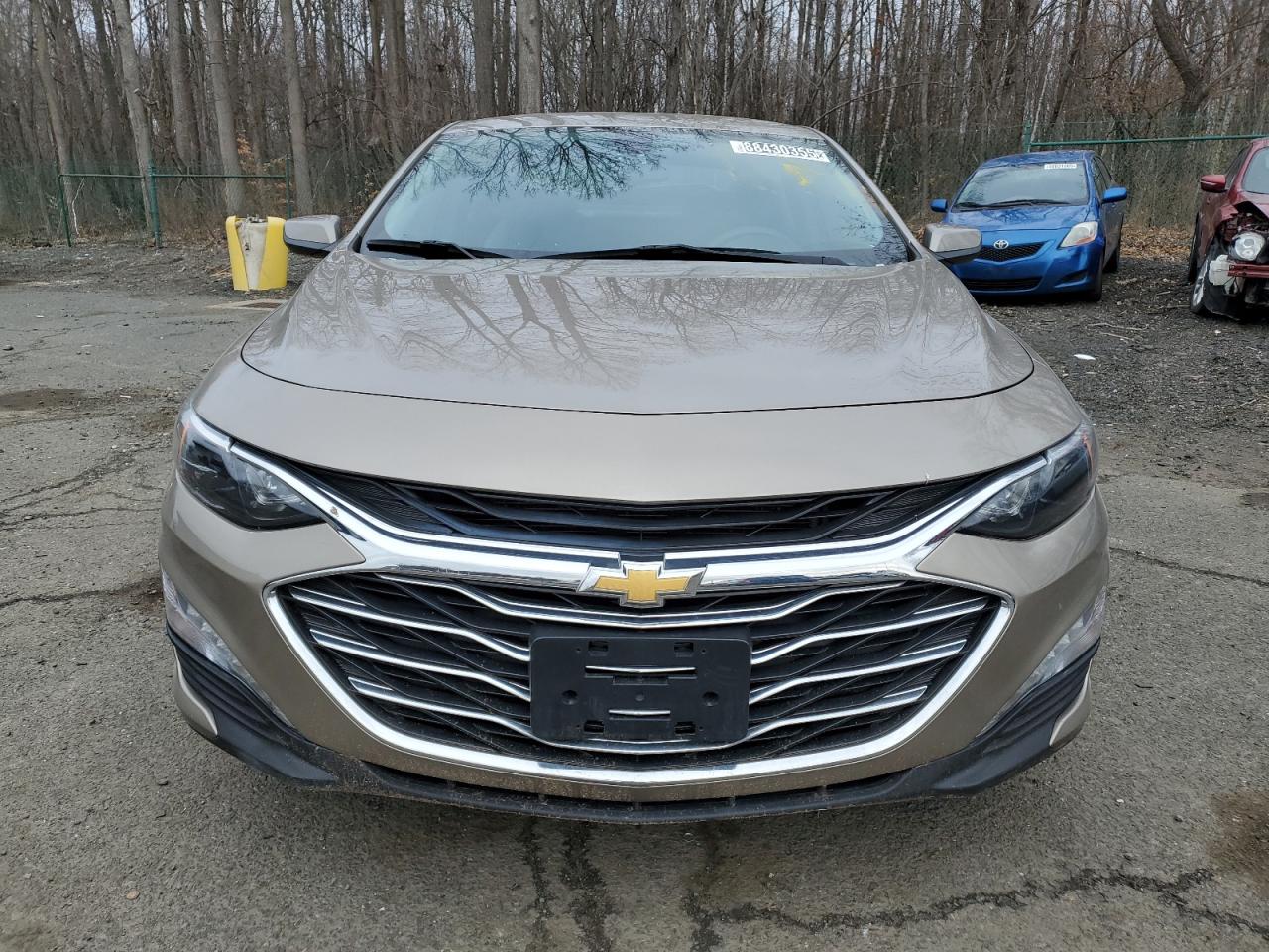 2022 Chevrolet Malibu - Image 5