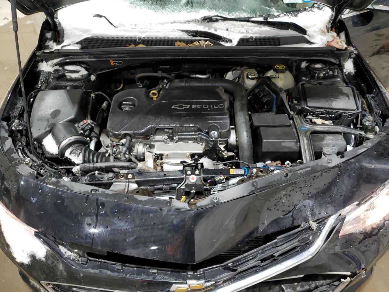 2017 Chevrolet Malibu - Image 11