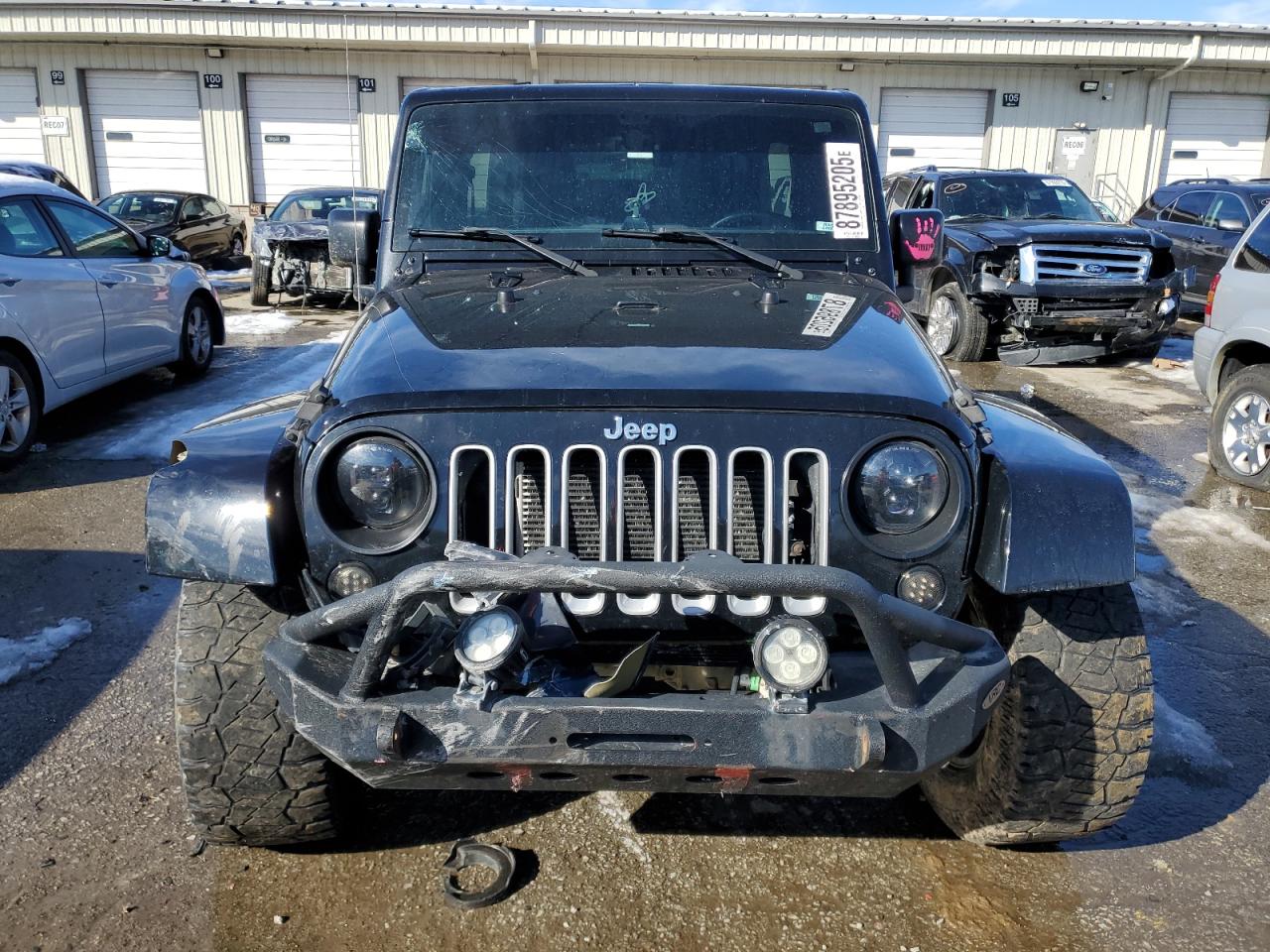 2016 Jeep Wrangler - Image 5