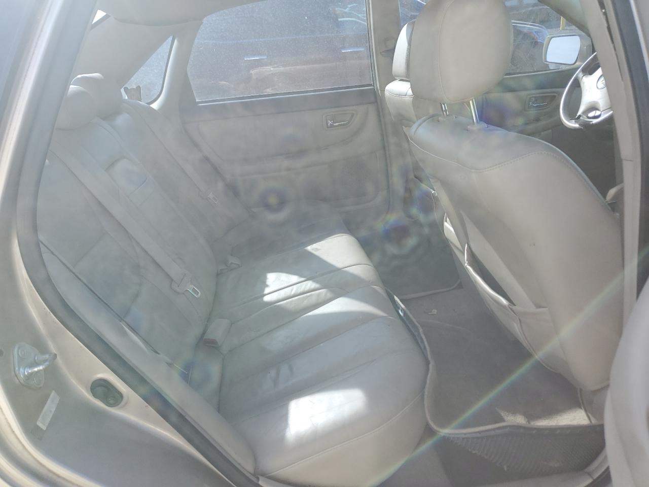 2002 Toyota Avalon - Image 10
