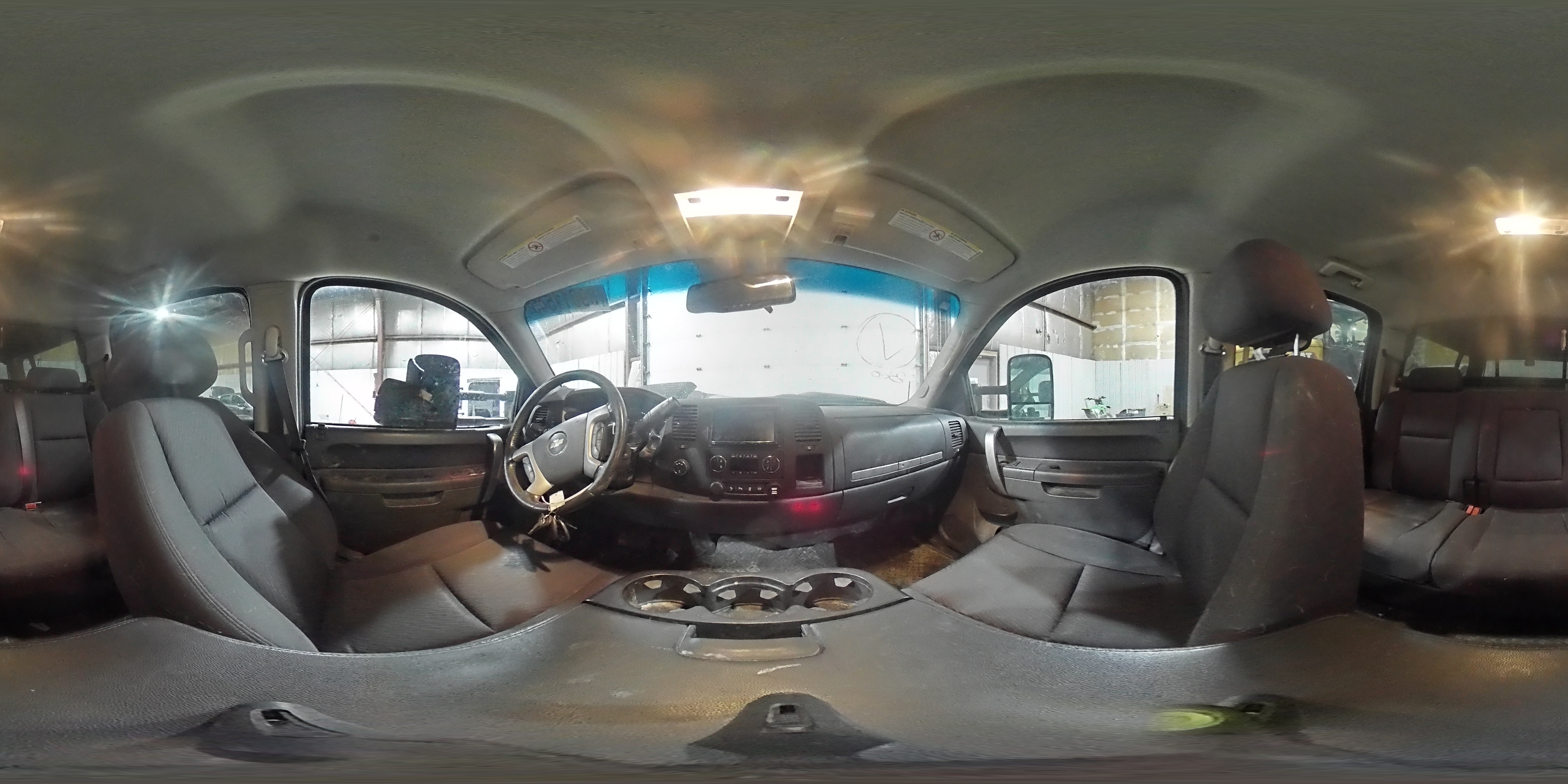 2013 Chevrolet Silverado - Image 13