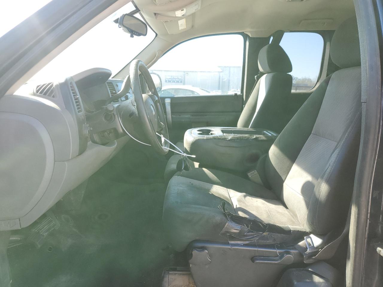 2009 Chevrolet Silverado - Image 7