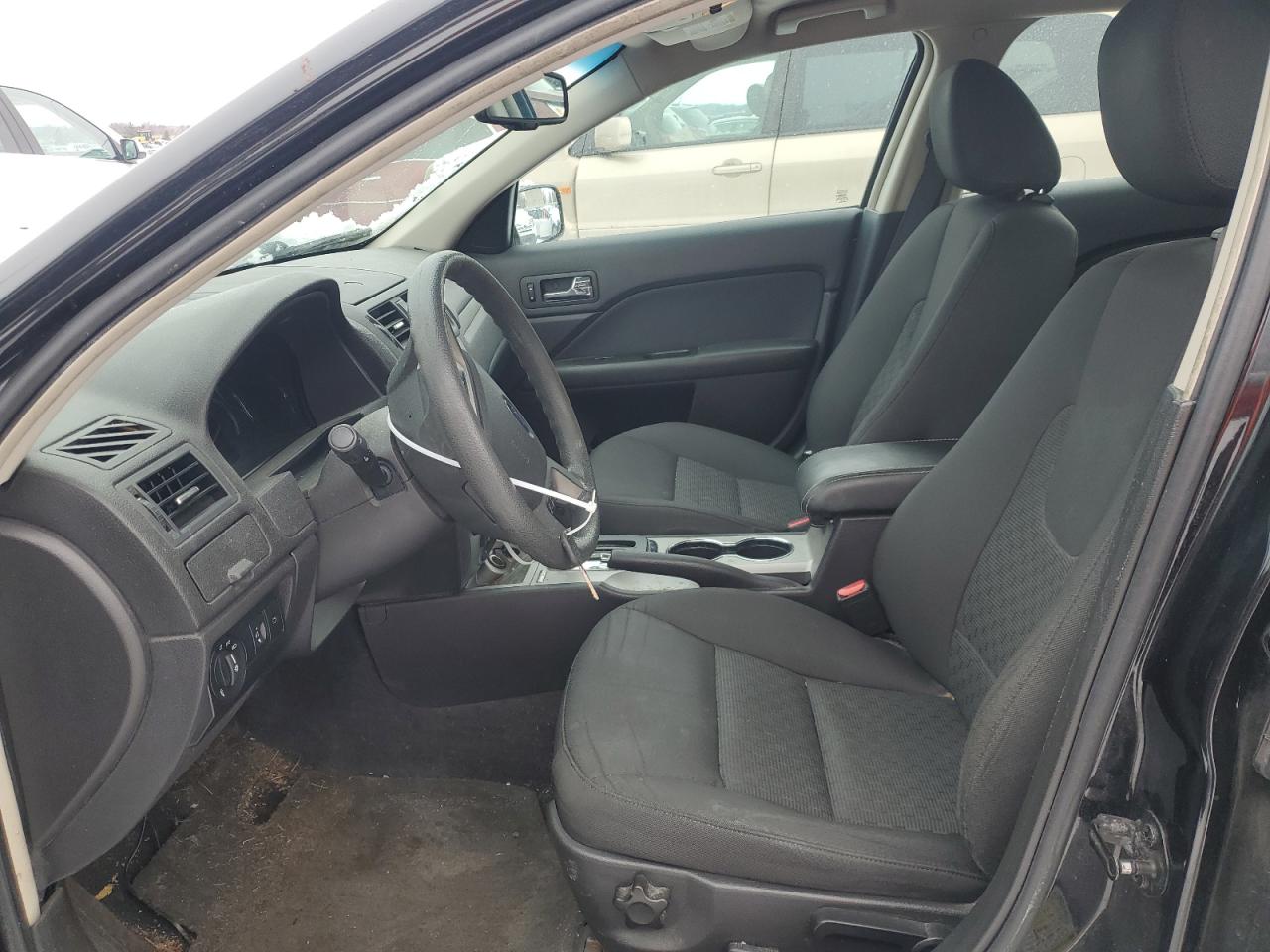 2010 Ford Fusion - Image 7