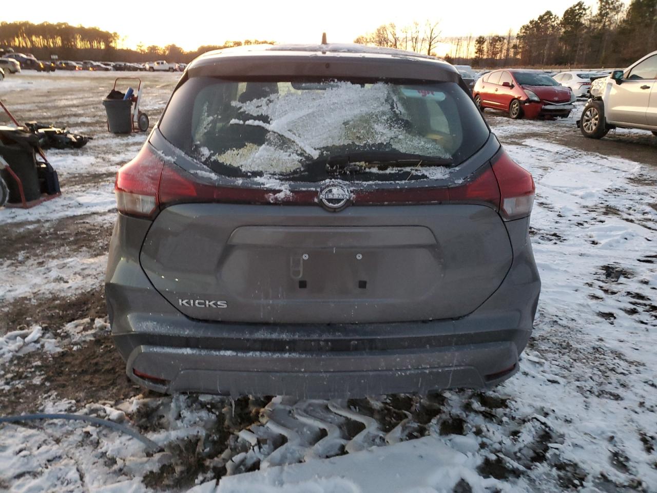 2024 Nissan Kicks - Image 6