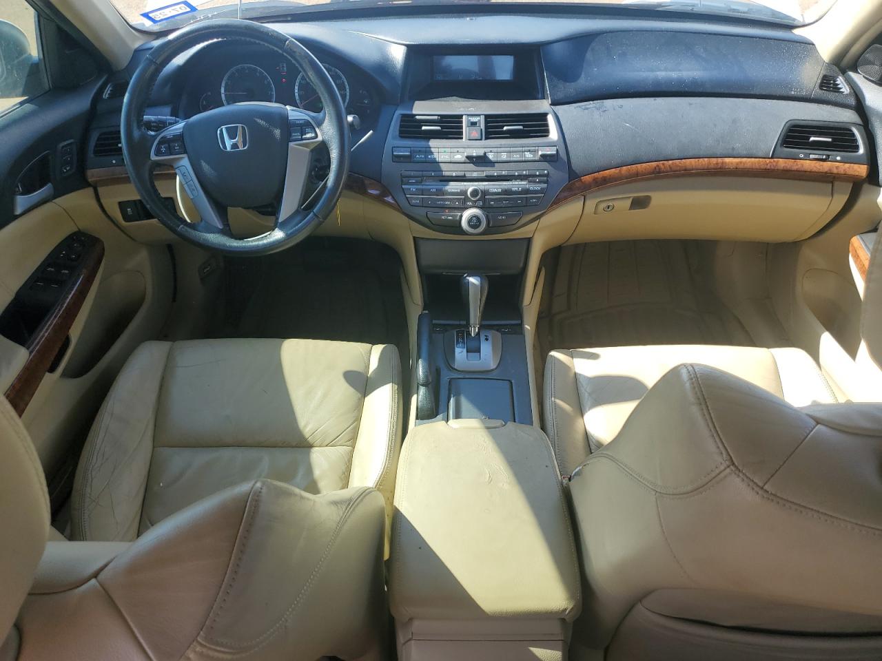 2012 Honda Accord - Image 8