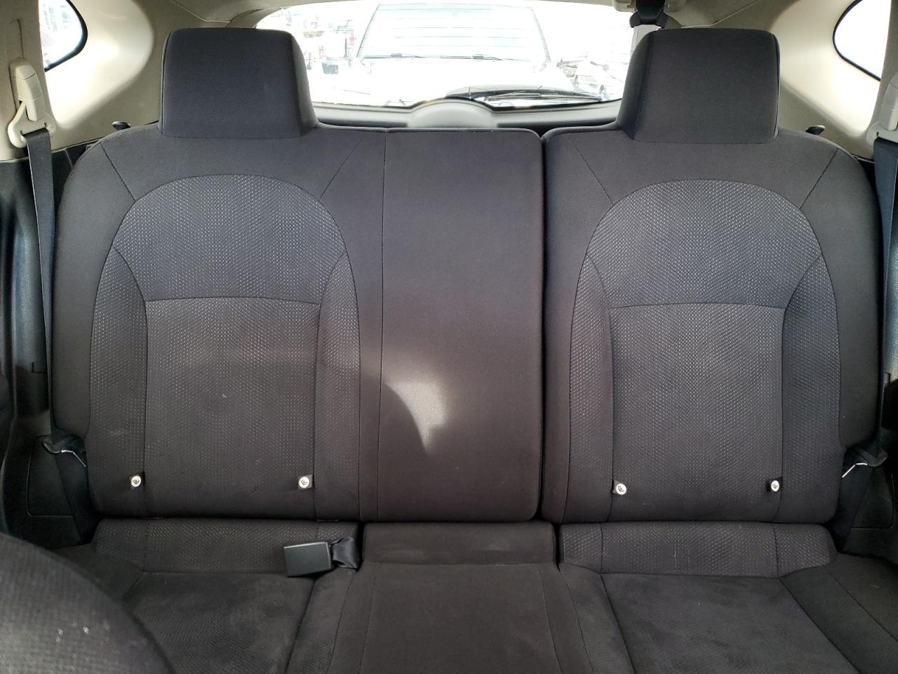 2015 Nissan Rogue - Image 10
