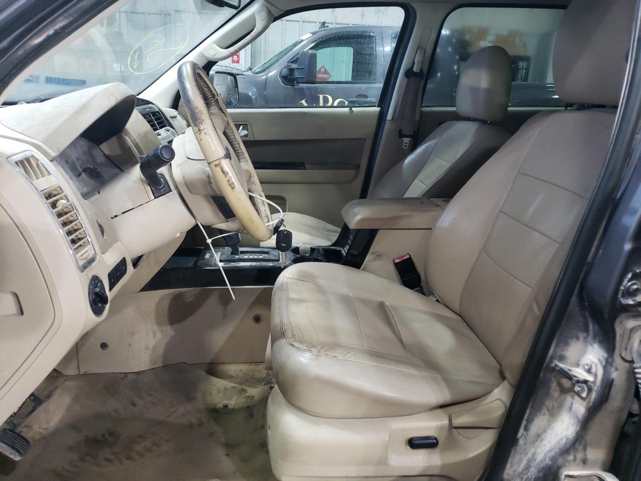 2011 Ford Escape - Image 7