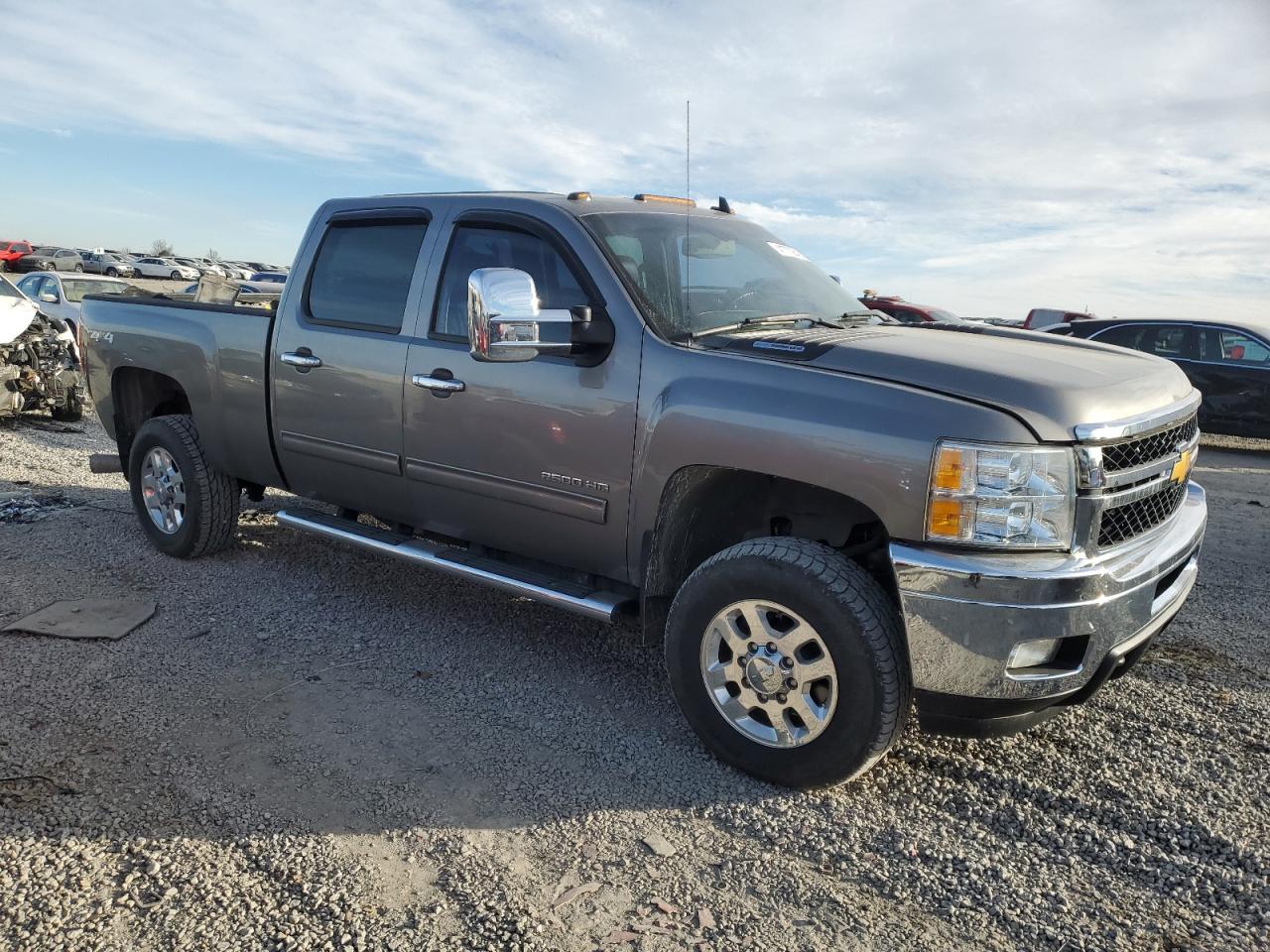 2013 Chevrolet Silverado - Image 4