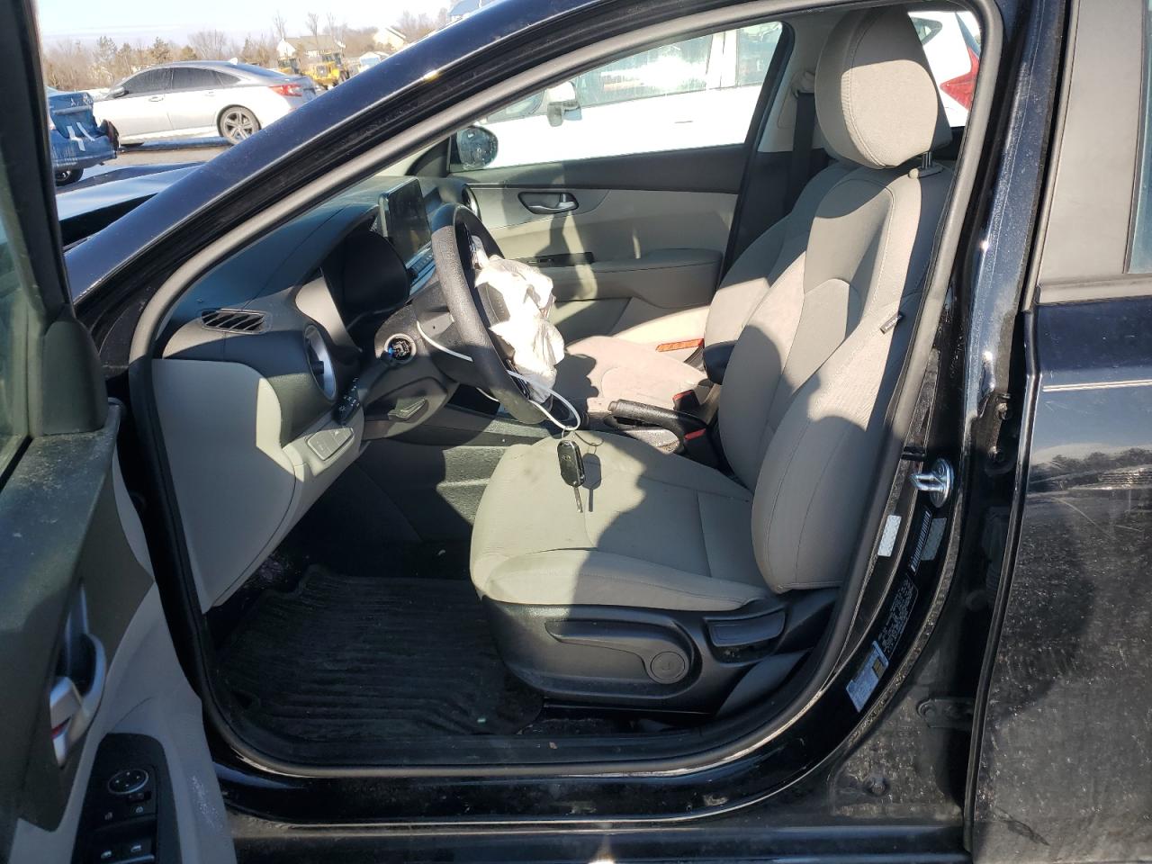 2020 Kia Forte - Image 7