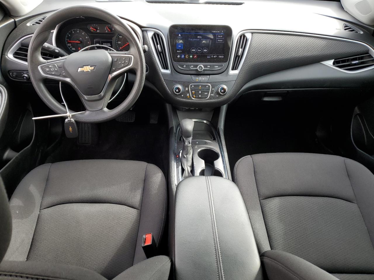 2023 Chevrolet Malibu - Image 8