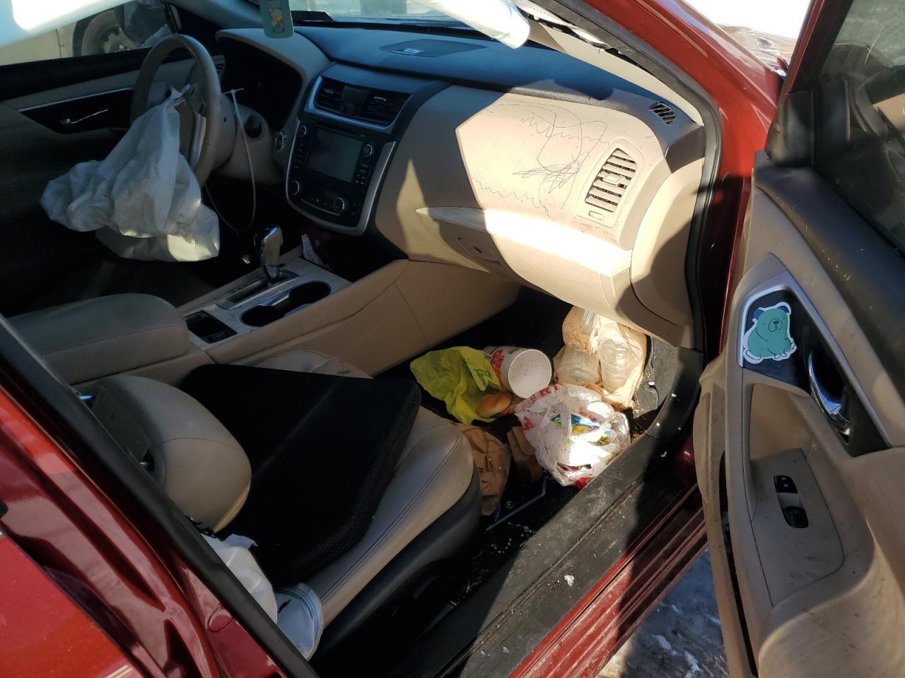 2016 Nissan Altima - Image 8