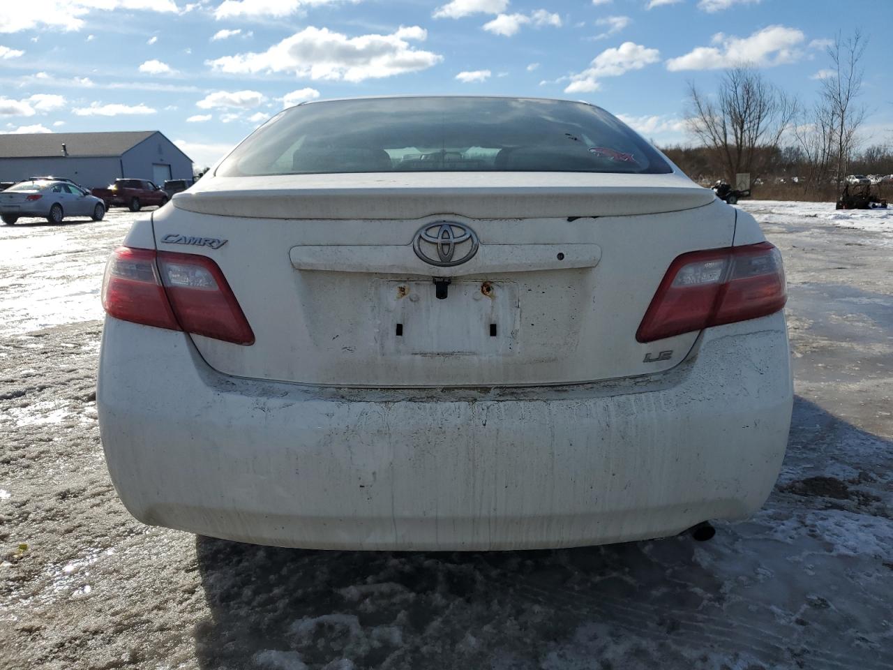 2009 Toyota Camry - Image 6
