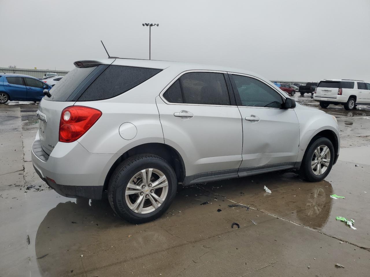 2015 Chevrolet Equinox - Image 3