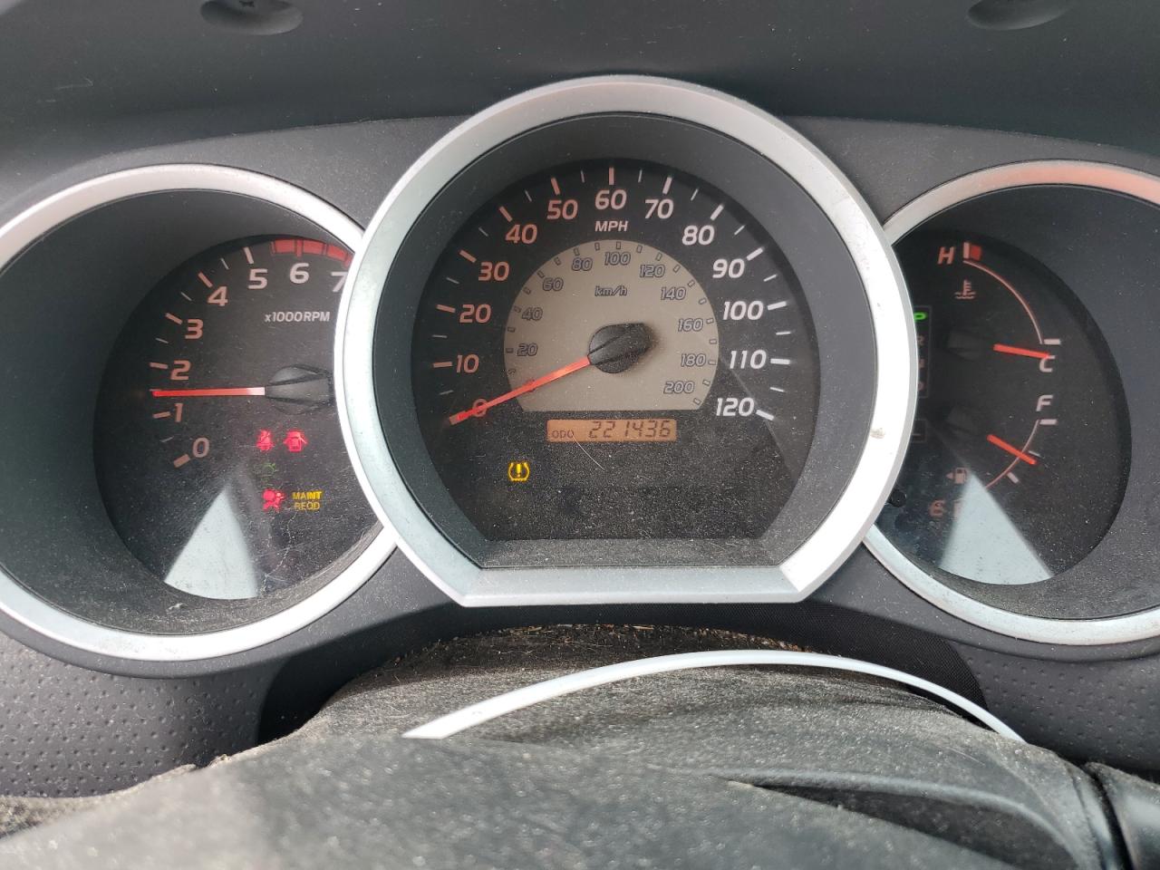 2009 Toyota Tacoma - Image 9