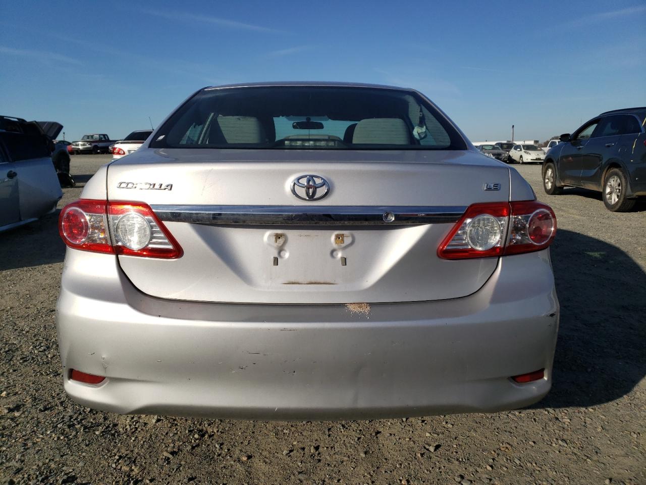 2012 Toyota Corolla - Image 6