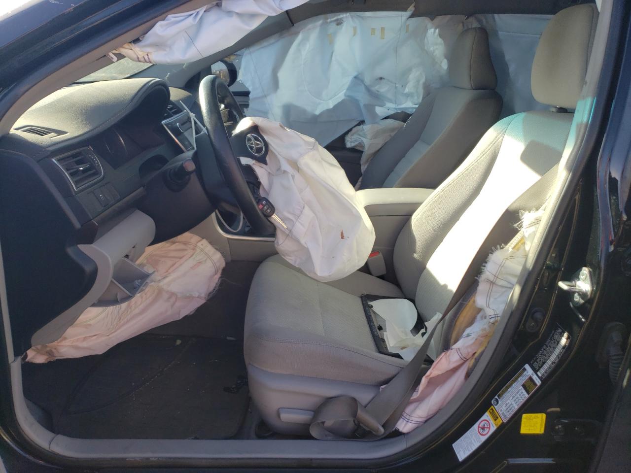 2016 Toyota Camry - Image 7