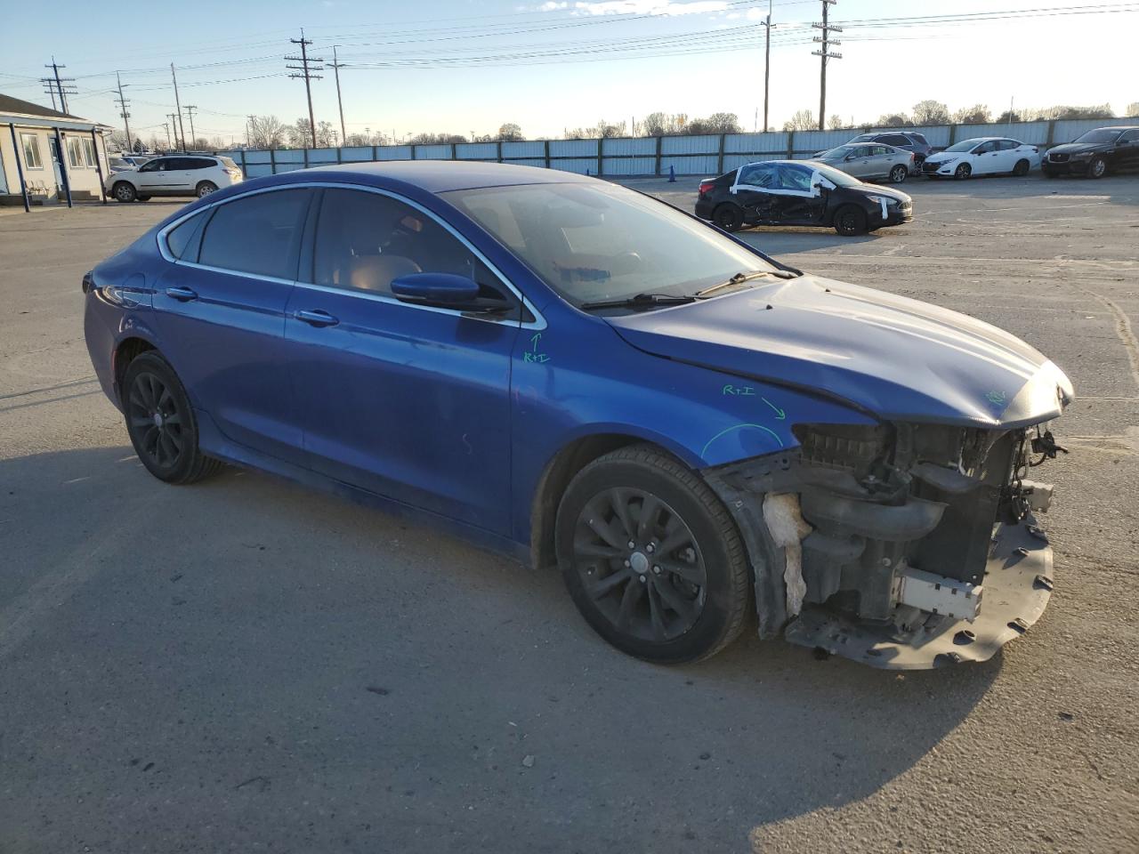 2015 Chrysler 200 - Image 4