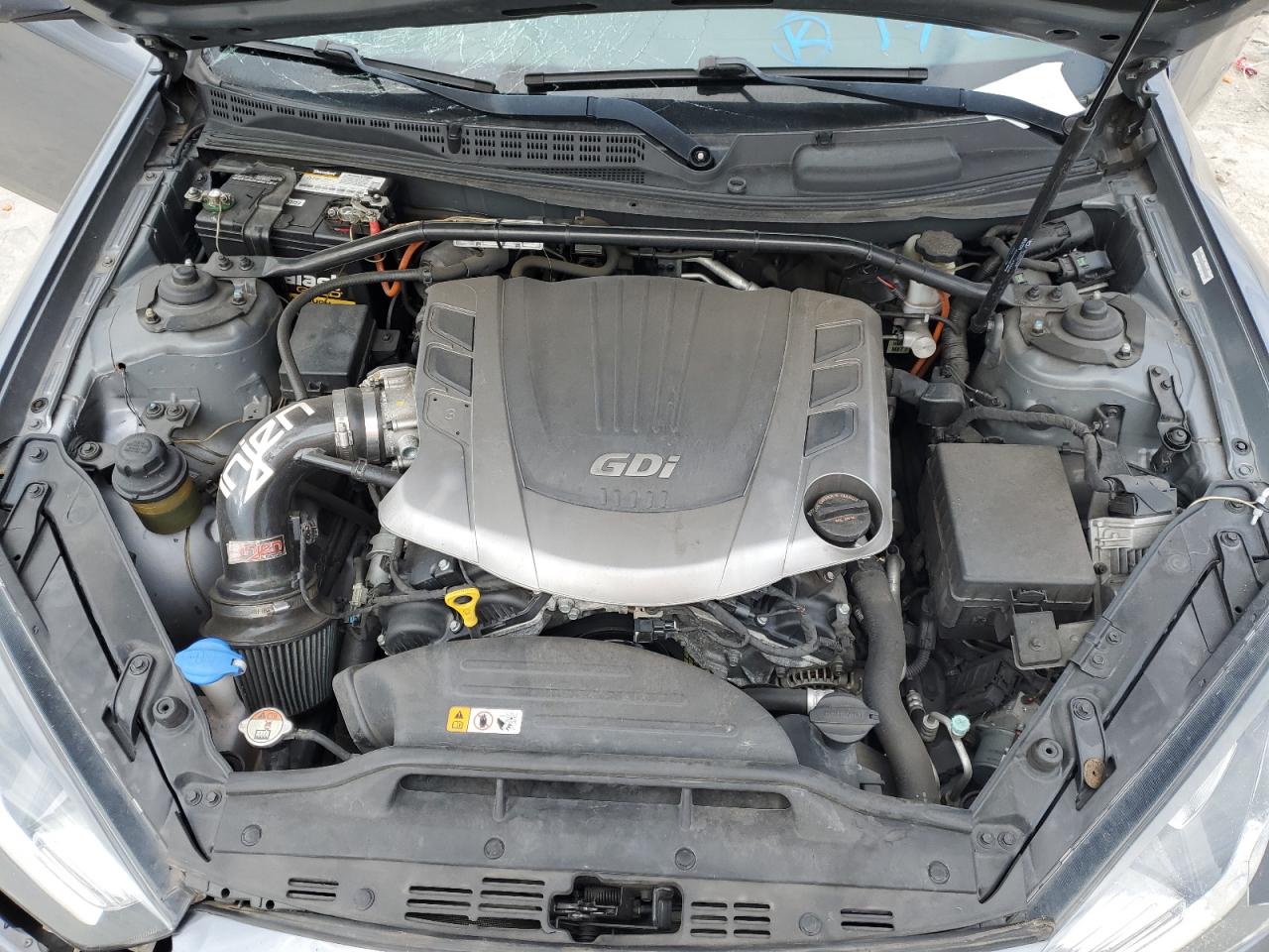 2014 Hyundai Genesis - Image 12