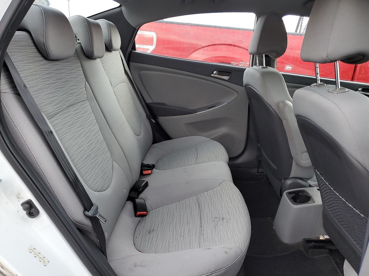 2015 Hyundai Accent - Image 10