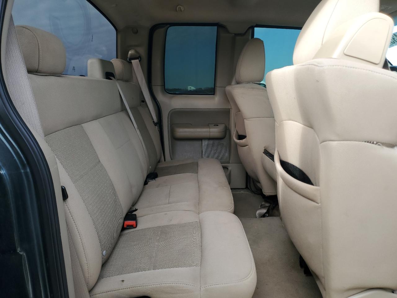 2006 Ford F-150 - Image 11