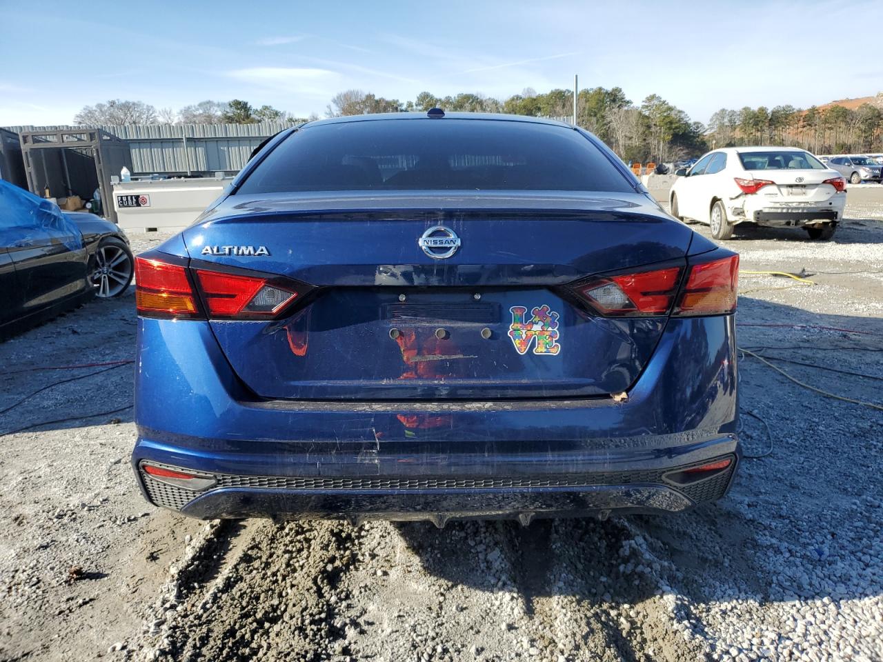 2020 Nissan Altima - Image 6
