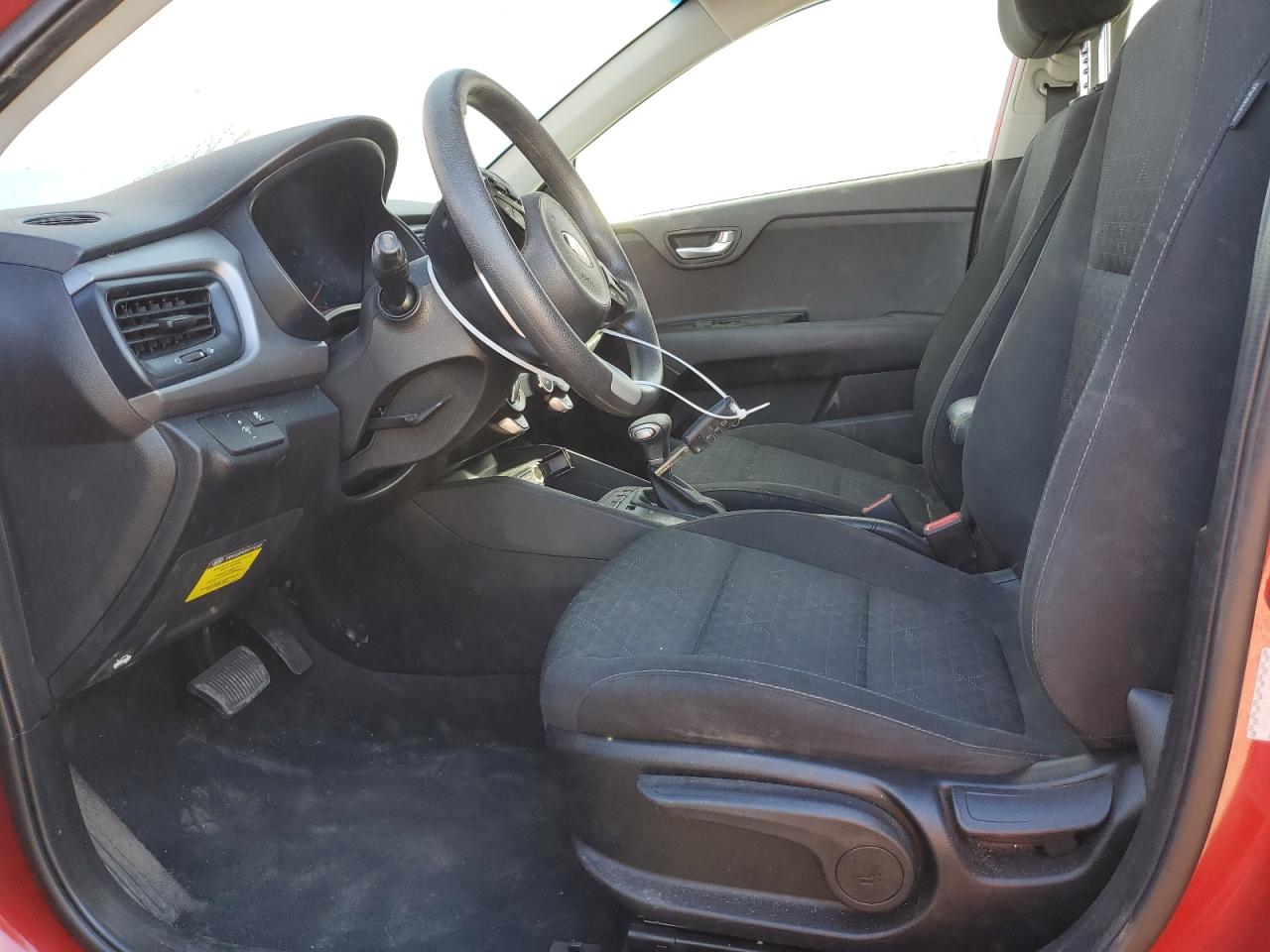 2020 Kia Rio - Image 7