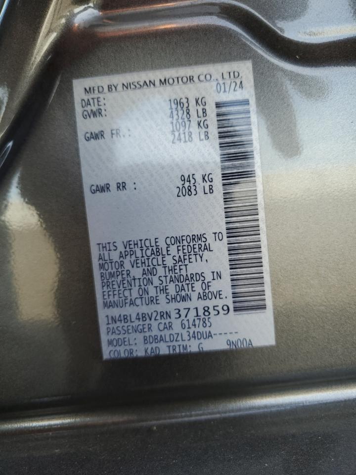 2024 Nissan Altima - Image 12
