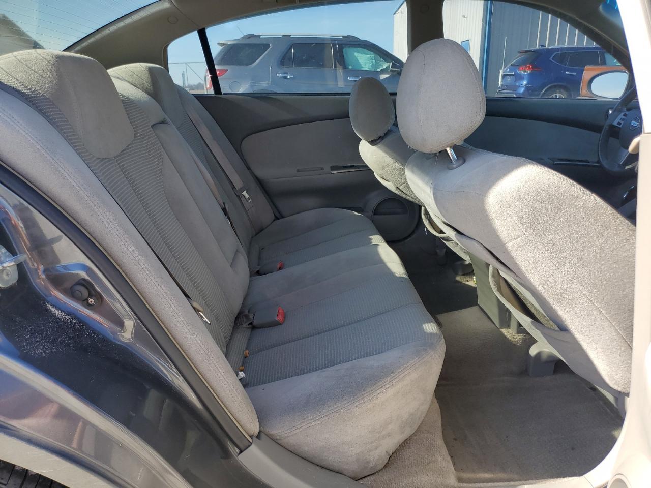 2005 Nissan Altima - Image 10